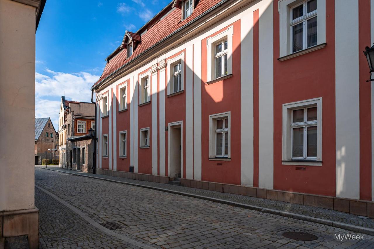 Apartament Z Historia, Klahra Myweek Ladek-Zdroj Exterior photo